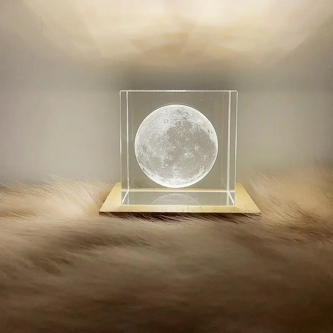 Luminária Cristal 3D – Universo em Cubo