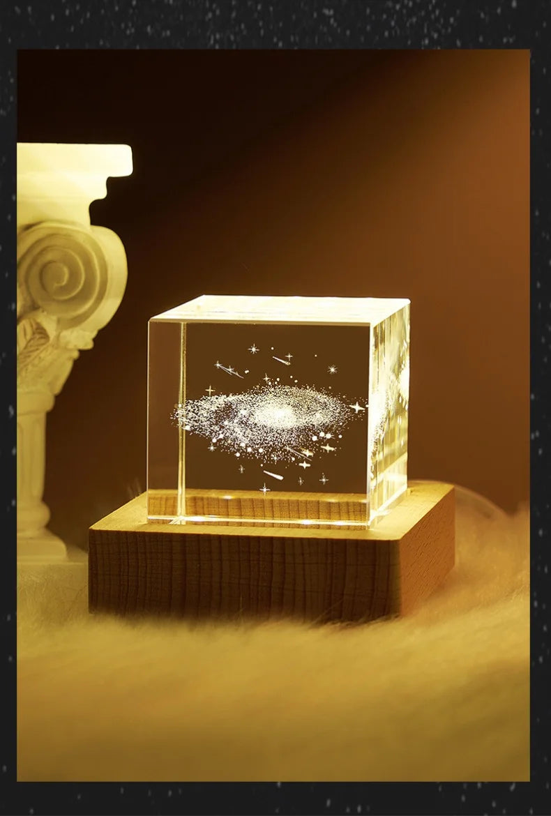 Luminária Cristal 3D – Universo em Cubo