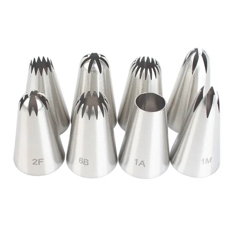 Kit Bicos de Confeitar Inox 8 Peças – Decoração Profissional para Bolos e Doces